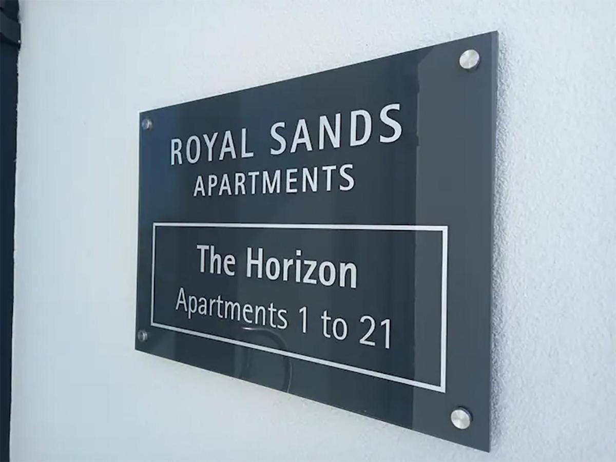 רמסגייט Sohot Stays Royal Sands Seaview Apt Free Parking Sleeps 4 מראה חיצוני תמונה